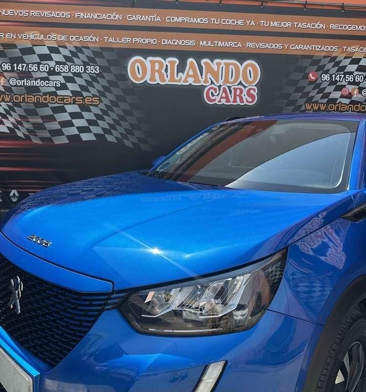 Usado Peugeot e-2008 Allure 100 kW (136 CV) 2021 Azul SUV