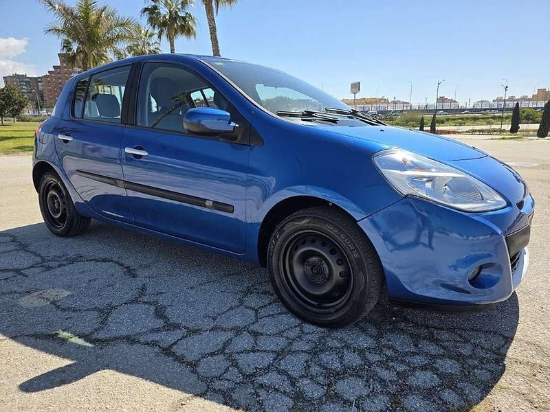 Usado Renault Clio II Expression 70 CV (51 kW) 2009 Azul Utilitario