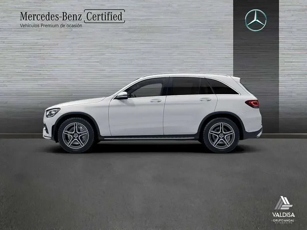 Usado Mercedes GLC300 AMG line 245 CV (180 kW) 2022 SUV