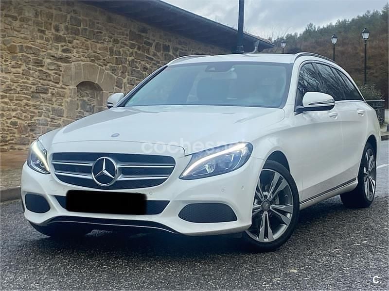 Usado Mercedes C220 Exclusive 170 CV (125 kW) 2017 Blanco Familiar