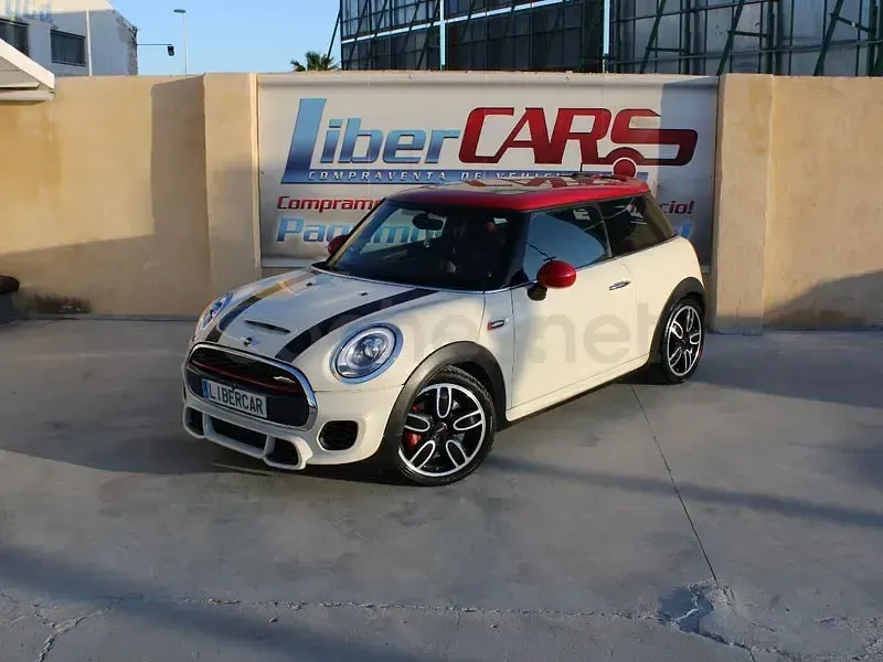 Usado Mini John Cooper Works 231 CV (169 kW) 2016 Beige Utilitario