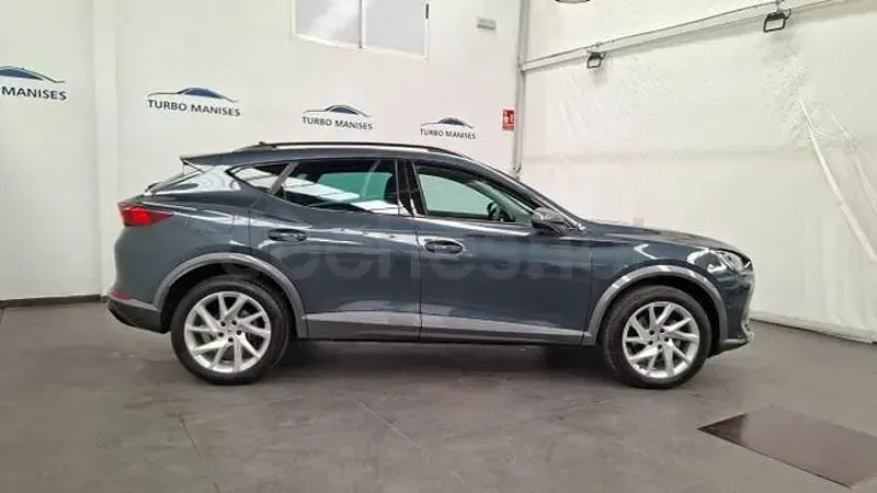 Usado Cupra Formentor 150 CV (110 kW) 2022 Gris / plata SUV