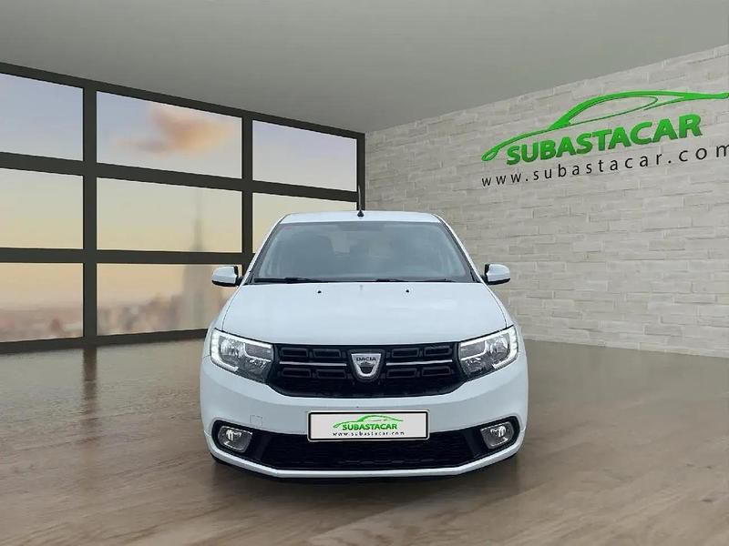Usado Dacia Sandero Comfort 95 HP (69 kW) 2020 Branco Citadino