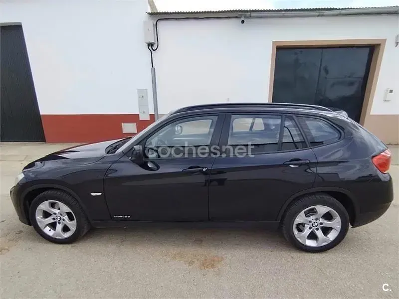 Usado BMW X1 143 CV (105 kW) 2010 Negro SUV