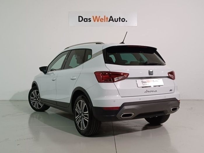 Blanco Usado 2024 Seat Arona FR SUV | 21.900 € (Un poco caro) - Imagen 1/4