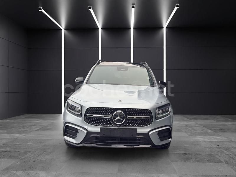 Nuevo Mercedes GLB200 150 CV (110 kW) 2025 Gris / plata SUV