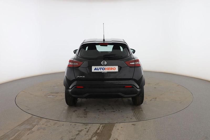 Usado Nissan Juke Acenta 117 CV (86 kW) 2020 Negro SUV