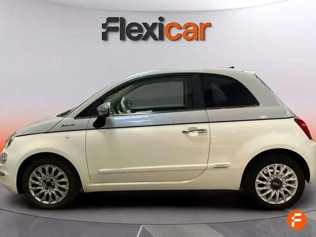 Usado Fiat 500 Dolcevita 71 CV (52 kW) 2021 Blanco Berlina
