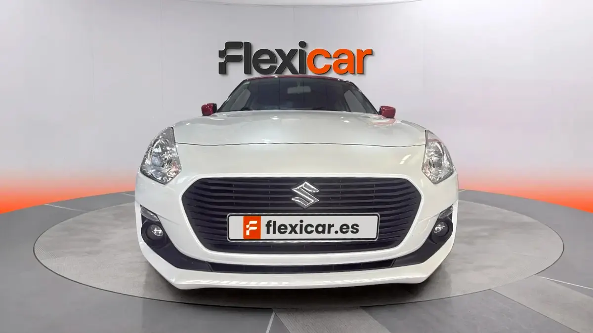 Usado Suzuki Swift 90 CV (66 kW) 2018 Blanco Utilitario