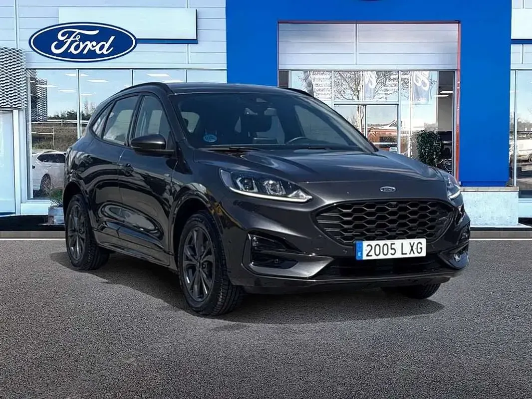 Usado Ford Kuga ST-Line 226 CV (166 kW) 2022 SUV