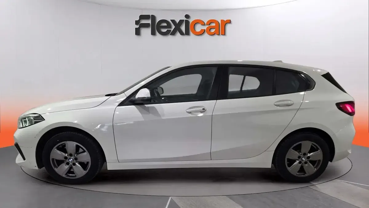 Usado BMW 116 116 CV (85 kW) 2020 Blanco Utilitario