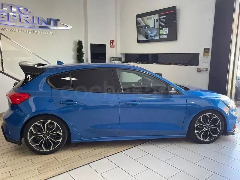 Usado Ford Focus ST-Line 120 CV (88 kW) 2018 Azul Berlina