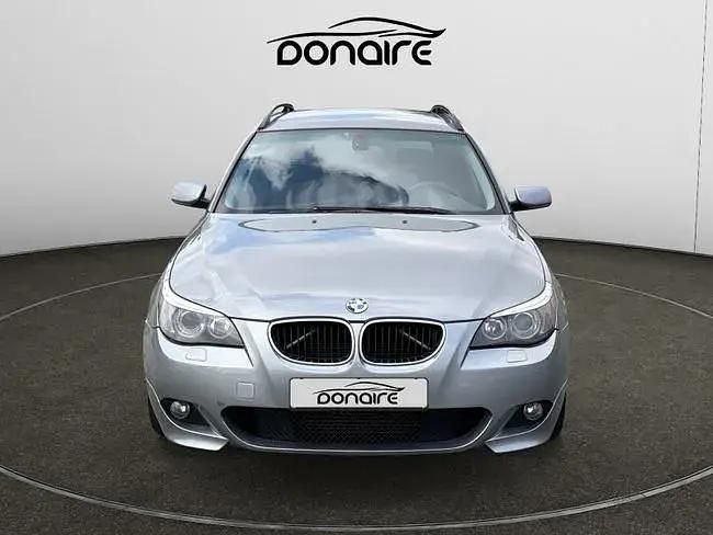 Usado BMW 535 Shadowline 272 CV (200 kW) 2005 Gris / plata Familiar