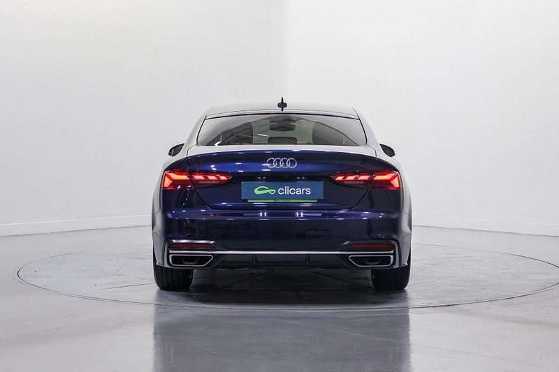 Usado Audi A5 Sportback Advanced 150 CV (110 kW) 2022 Azul Utilitario