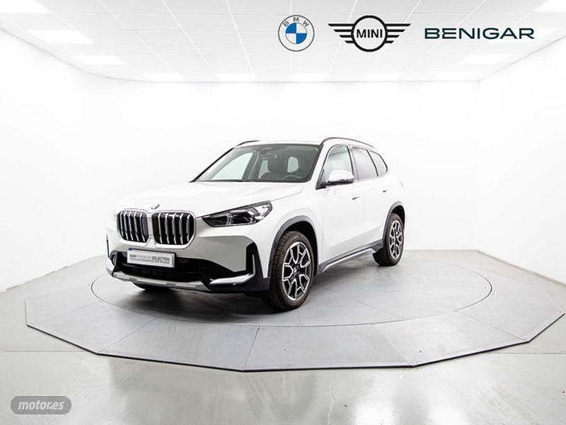 Blanco Nuevo 2025 BMW X1 Comfort Edition SUV | 47.800 € (Un poco caro) - Imagen 1/4