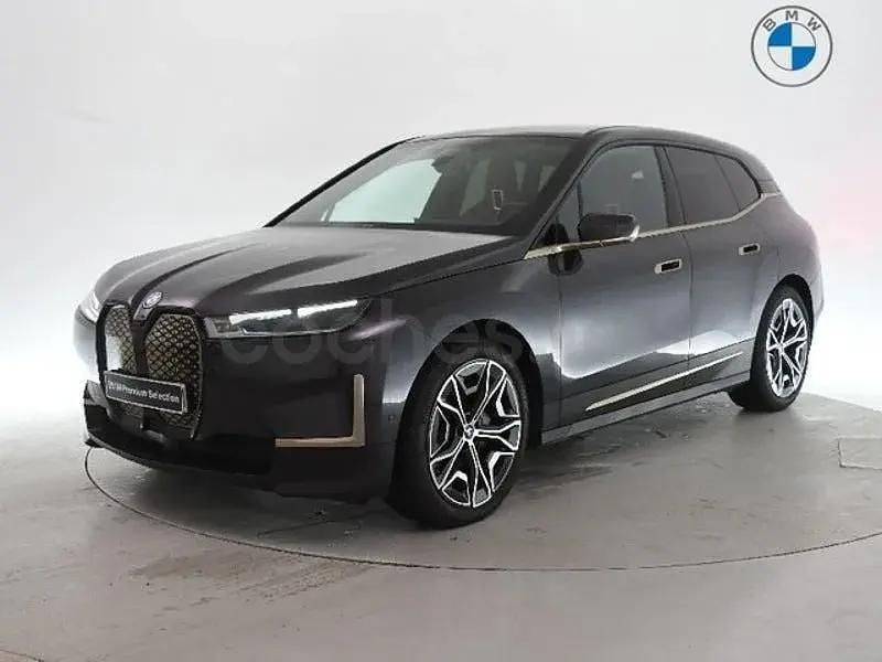 Usado BMW iX 239 kW (326 CV) 2021 Gris / plata (sophistograu efecto brillante... SUV