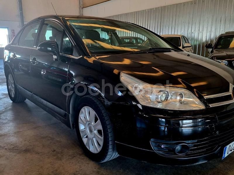 Negro Usado 2009 Citroën C4 Exclusive Berlina | 2899 € (Super precio) - Imagen 1/4