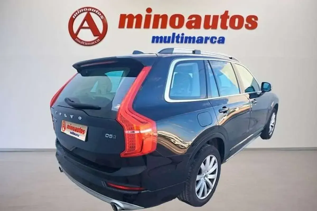 Usado Volvo XC90 Momentum 235 CV (172 kW) 2019 Negro SUV