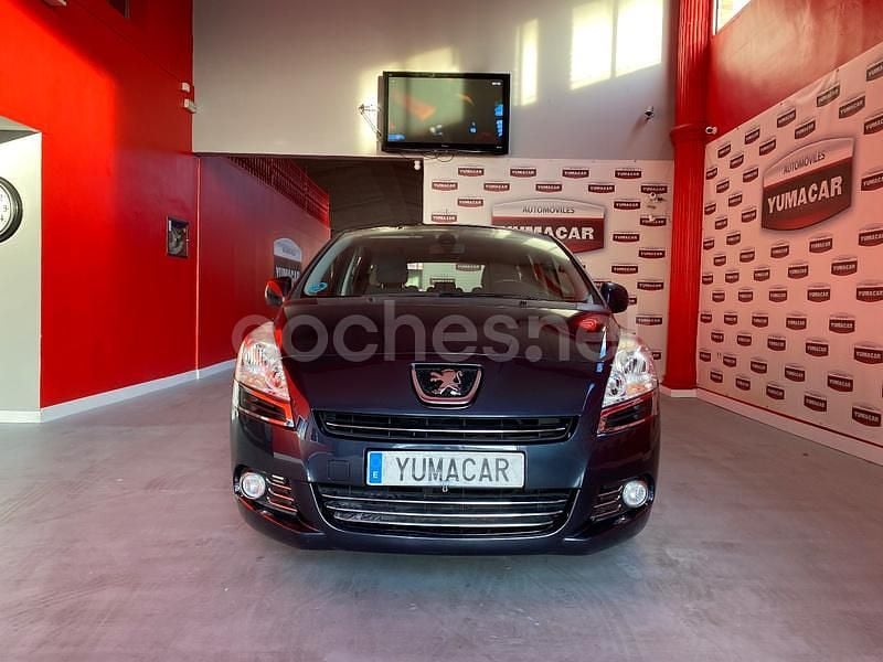 Azul Usado 2013 Peugeot 5008 Active Monovolumen | 6990 € (Buen precio) - Imagen 1/4