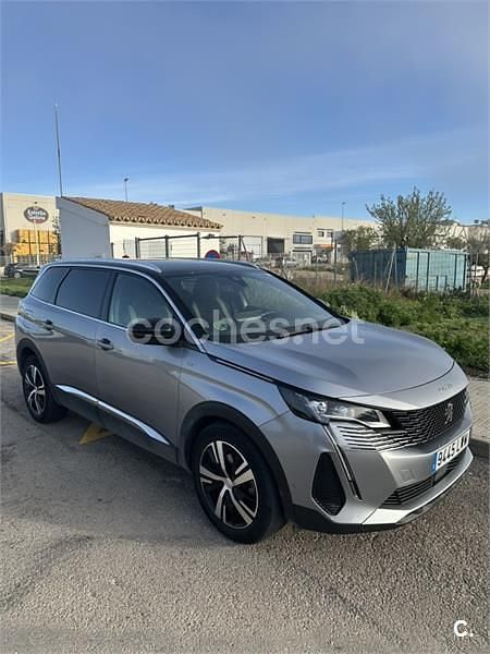 Usado Peugeot 5008 GT 130 CV (95 kW) 2022 Gris / plata SUV