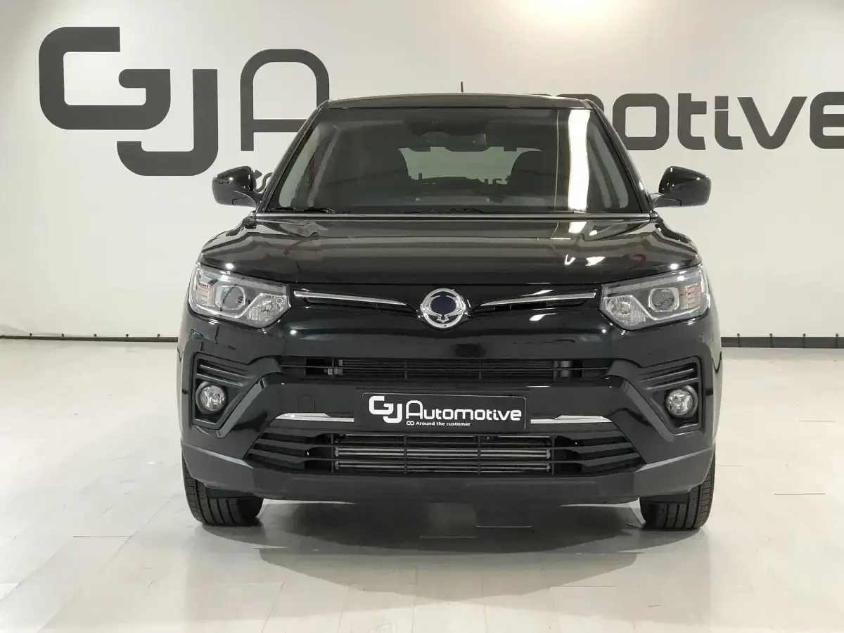 Usado SsangYong Tivoli 115 CV (84 kW) 2016 Negro SUV