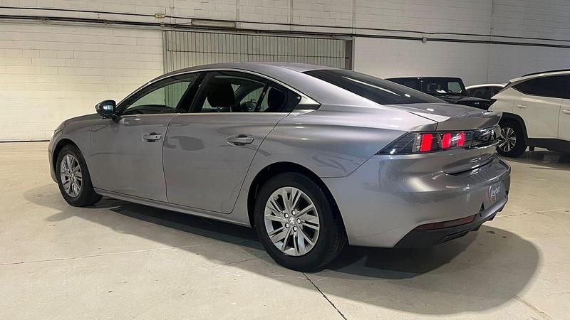 Usado Peugeot 508 Business-Line 131 CV (96 kW) 2019 Gris Berlina