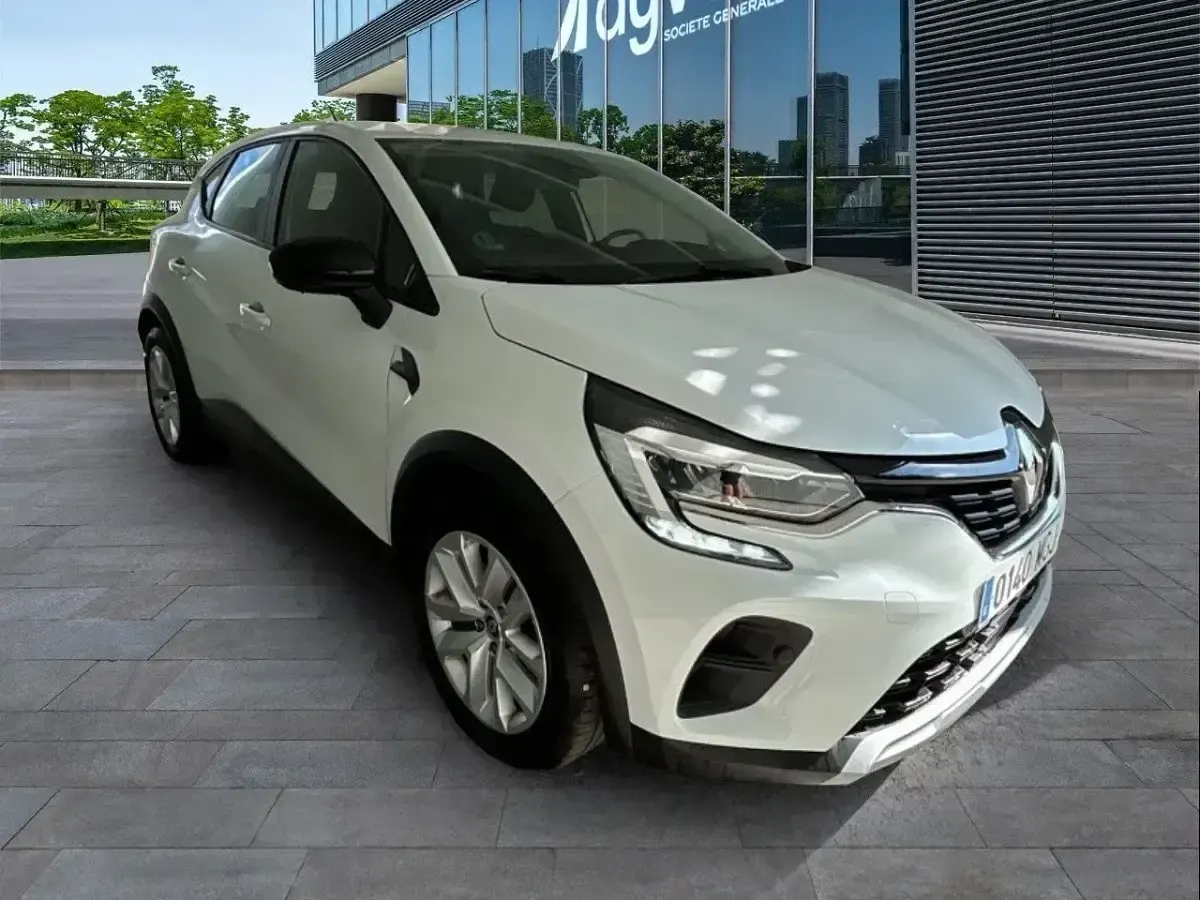 Usado Renault Captur Evolution 145 CV (106 kW) 2023 Blanco SUV
