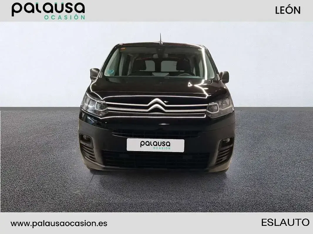 Usado Citroën Berlingo Live 75 CV (55 kW) 2022 Negro Monovolumen