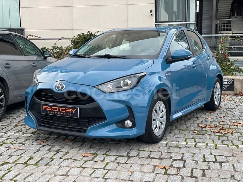Azul Usado 2021 Toyota Yaris Hybrid Business Edition Berlina | 17.950 € (Buen precio) - Imagen 1/4