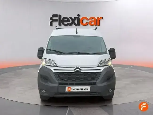 Usado Citroën Jumper 140 CV (102 kW) 2021 Blanco Monovolumen