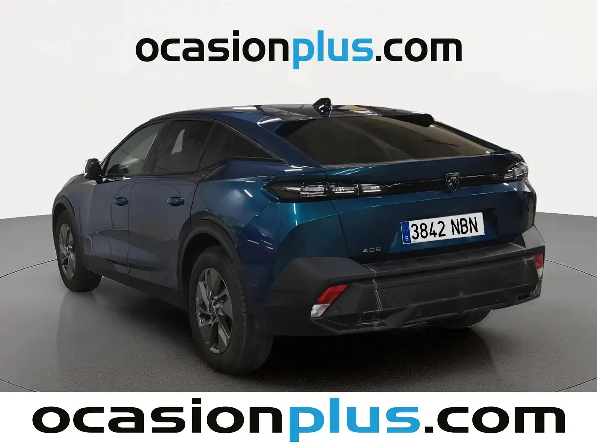 Usado Peugeot 408 Allure 145 CV (106 kW) 2025 Azul SUV