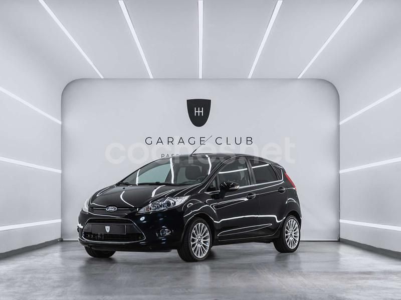 Azul Usado 2012 Ford Fiesta Trend Utilitario | 5999 € (Precio justo) - Imagen 1/4
