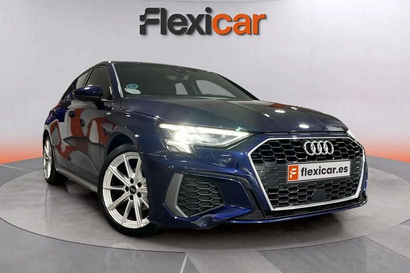 Violeta Usado 2023 Audi A3 Sportback Berlina | 25.990 € (Precio justo) - Imagen 1/4