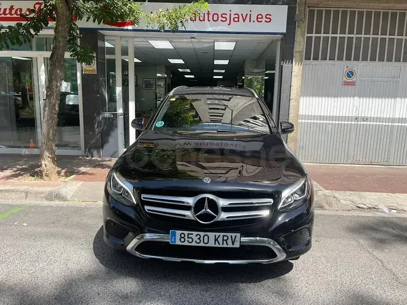 Usado Mercedes GLC250 204 CV (150 kW) 2018 Negro SUV