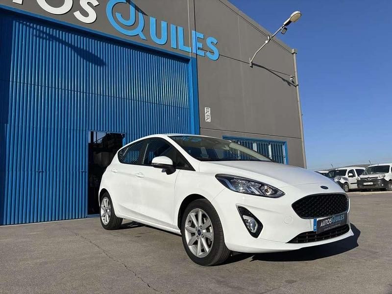 Usado Ford Fiesta Active 102 CV (75 kW) 2021 Blanco Utilitario