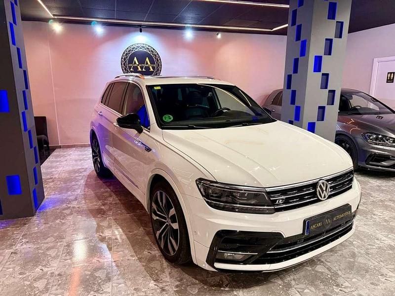 Usado VW Tiguan Sportline 190 CV (139 kW) 2018 Blanco SUV