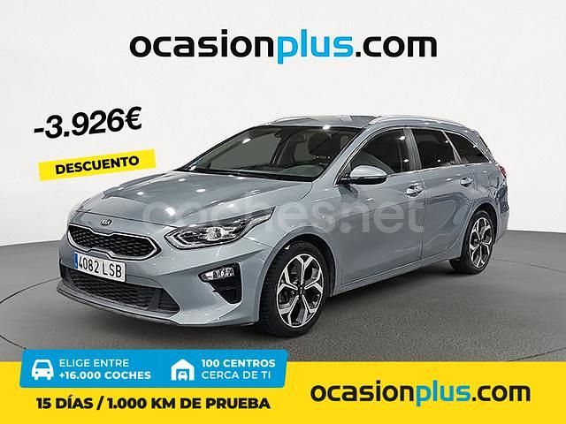 Gris / plata Usado 2021 Kia Ceed Utilitario | 18.990 € (Un poco caro) - Imagen 1/4