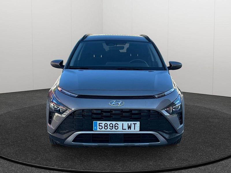 Usado Hyundai Bayon 84 CV (61 kW) 2022 Gris SUV