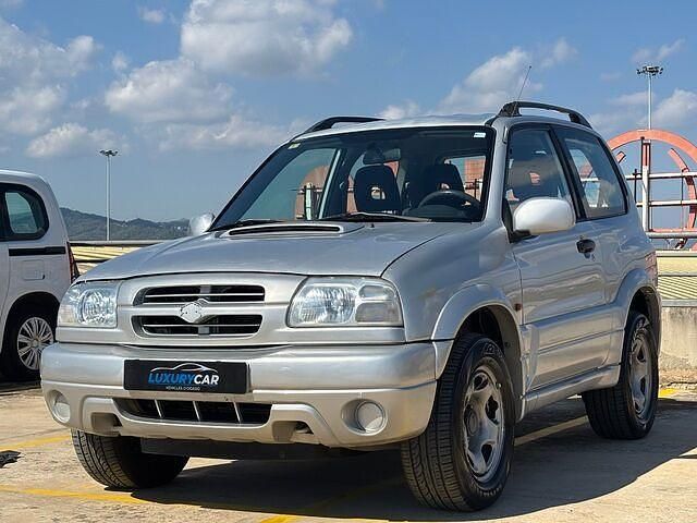 Gris Usado 2005 Suzuki Grand Vitara SUV | 9990 € (Precio justo) - Imagen 1/4