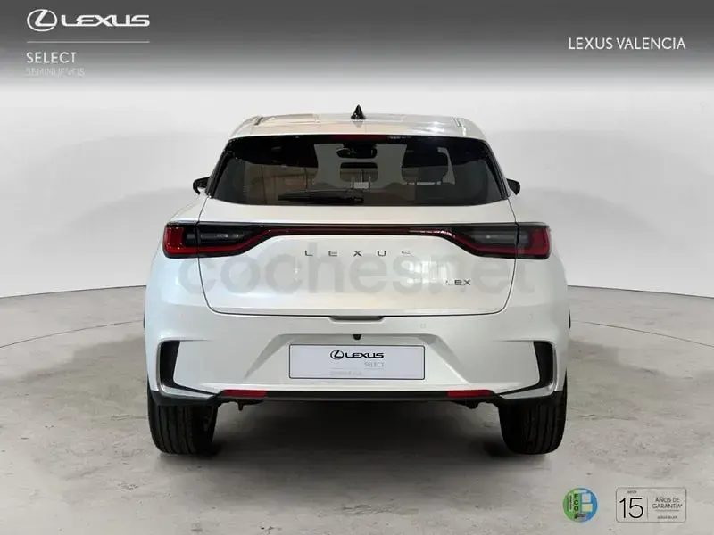 Nuevo Lexus LBX 136 CV (100 kW) 2026 Blanco SUV