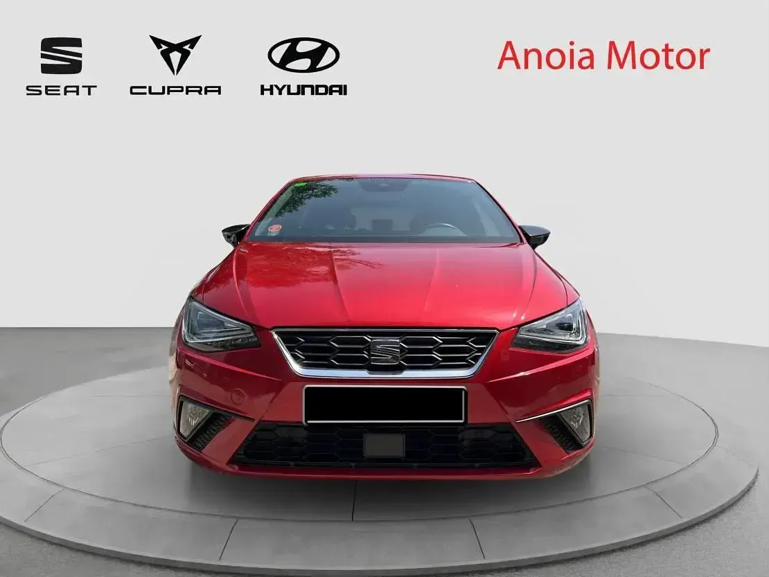 Usado Seat Ibiza FR 110 CV (80 kW) 2022 Rojo Utilitario