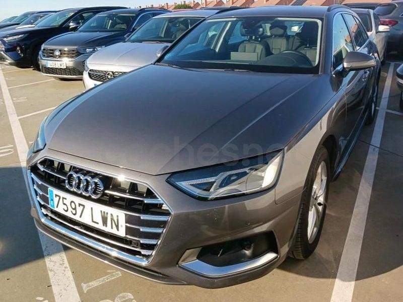 Usado Audi A4 Advanced Plus 163 CV (119 kW) 2022 Marrón Familiar
