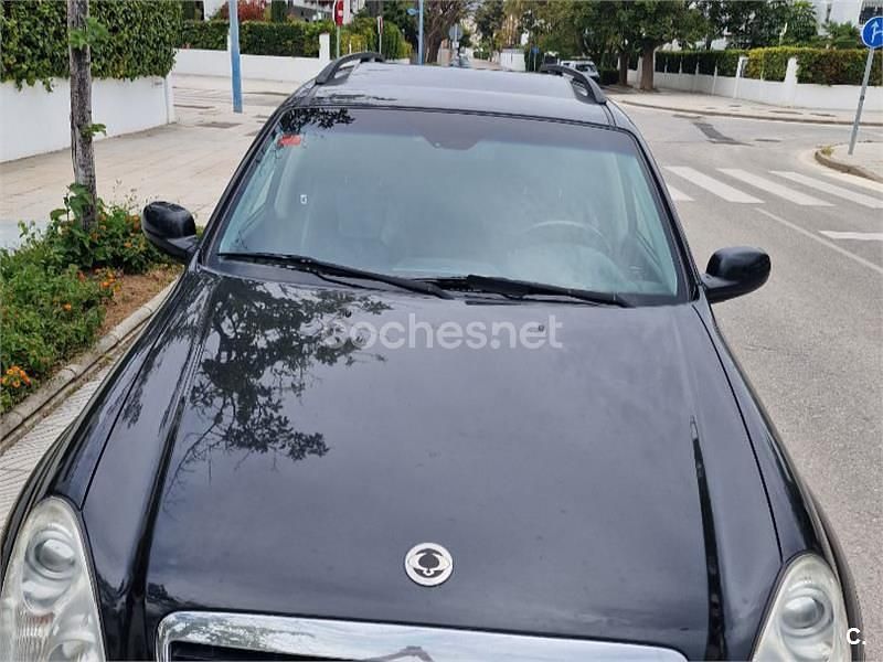 Usado Ssangyong (KGM) Rexton II 186 CV (136 kW) 2009 Negro SUV