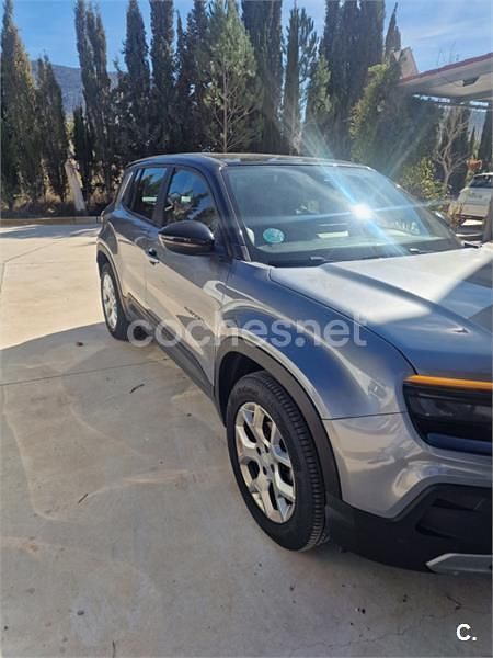 Usado Jeep Avenger 100 CV (73 kW) 2023 Gris / plata SUV