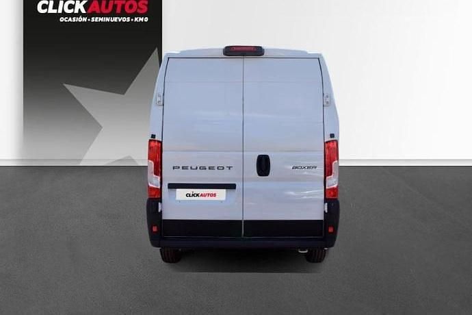 Usado Peugeot Boxer 140 HP (102 kW) 2024 Van