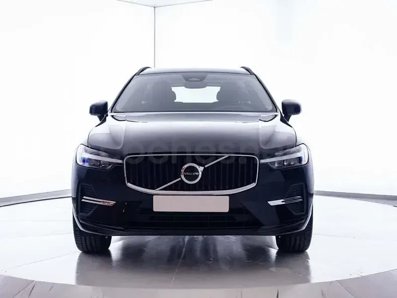 Usado Volvo XC60 Core 197 CV (144 kW) 2024 Negro SUV