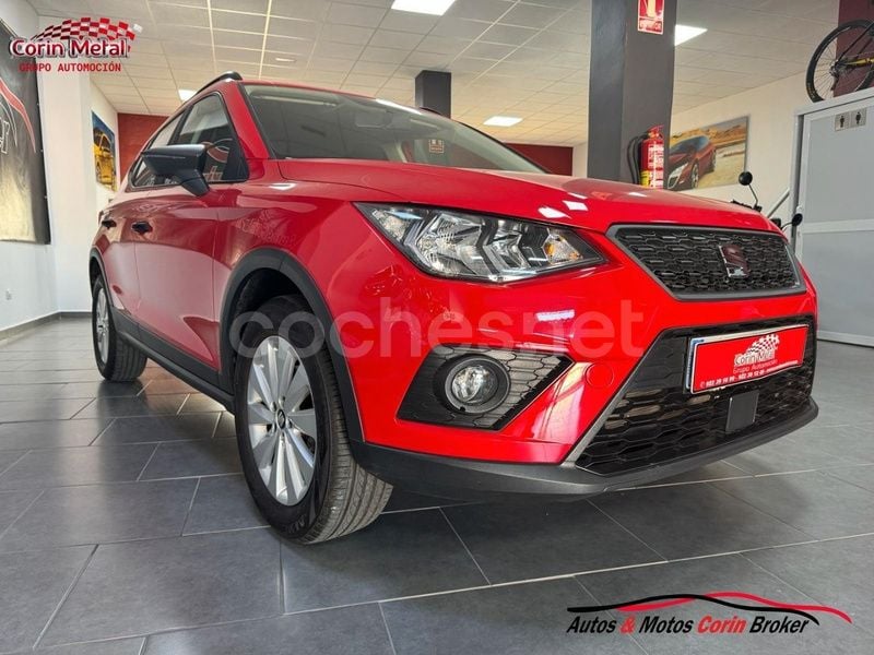 Usado Seat Arona Reference 95 CV (69 kW) 2021 Rojo SUV