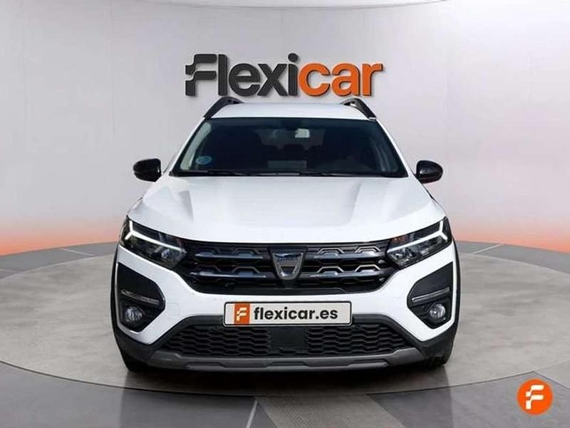 Usado Dacia Jogger Extreme 101 CV (74 kW) 2022 Blanco Monovolumen