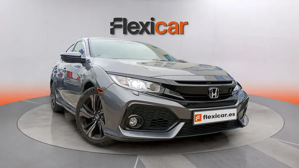 Begagnad Honda Civic Comfort 129 HK (94 kW) 2018 Sedan