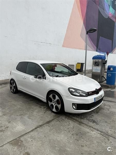 Usado VW Golf VI GTI 210 CV (154 kW) 2010 Blanco Utilitario